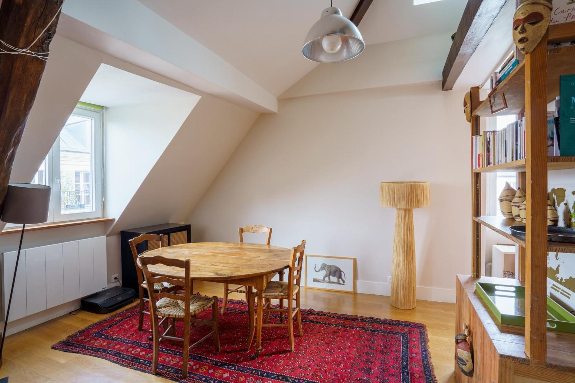 Apartment Spacious And Peaceful 1 Bd In *